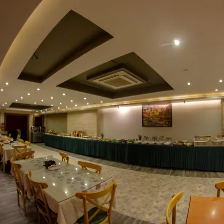 Hotel Baykara 3*